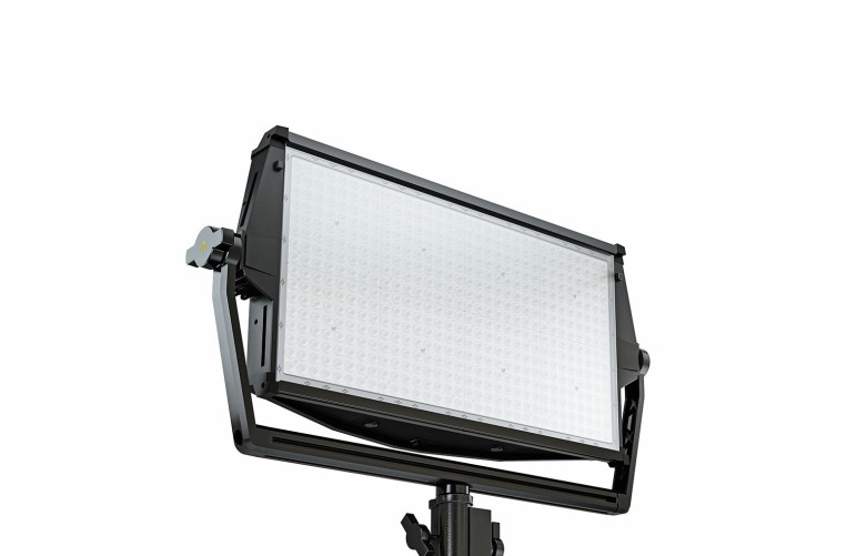 litepanels pic astra ip 4