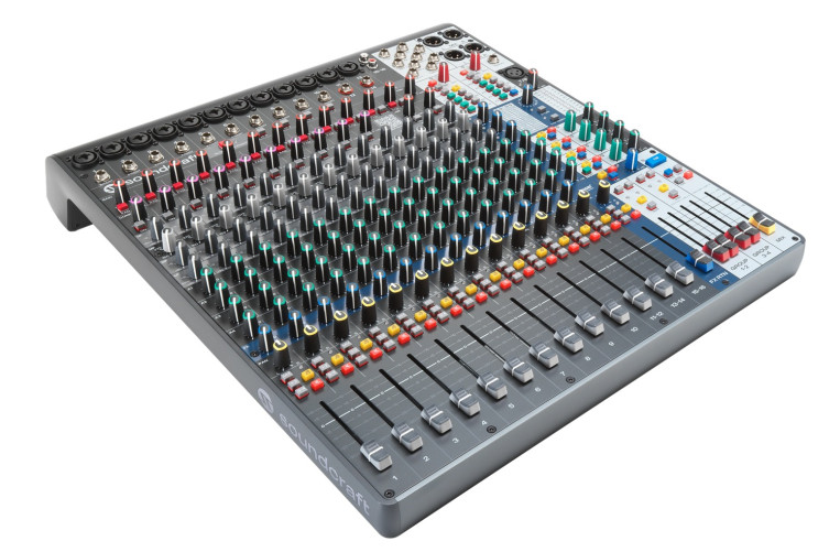 soundcraft pic signature plus 16 4