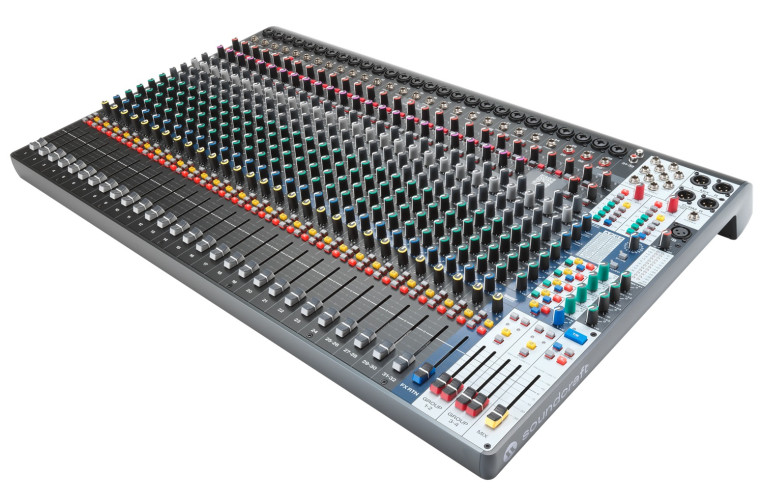 soundcraft pic signature plus 32 1